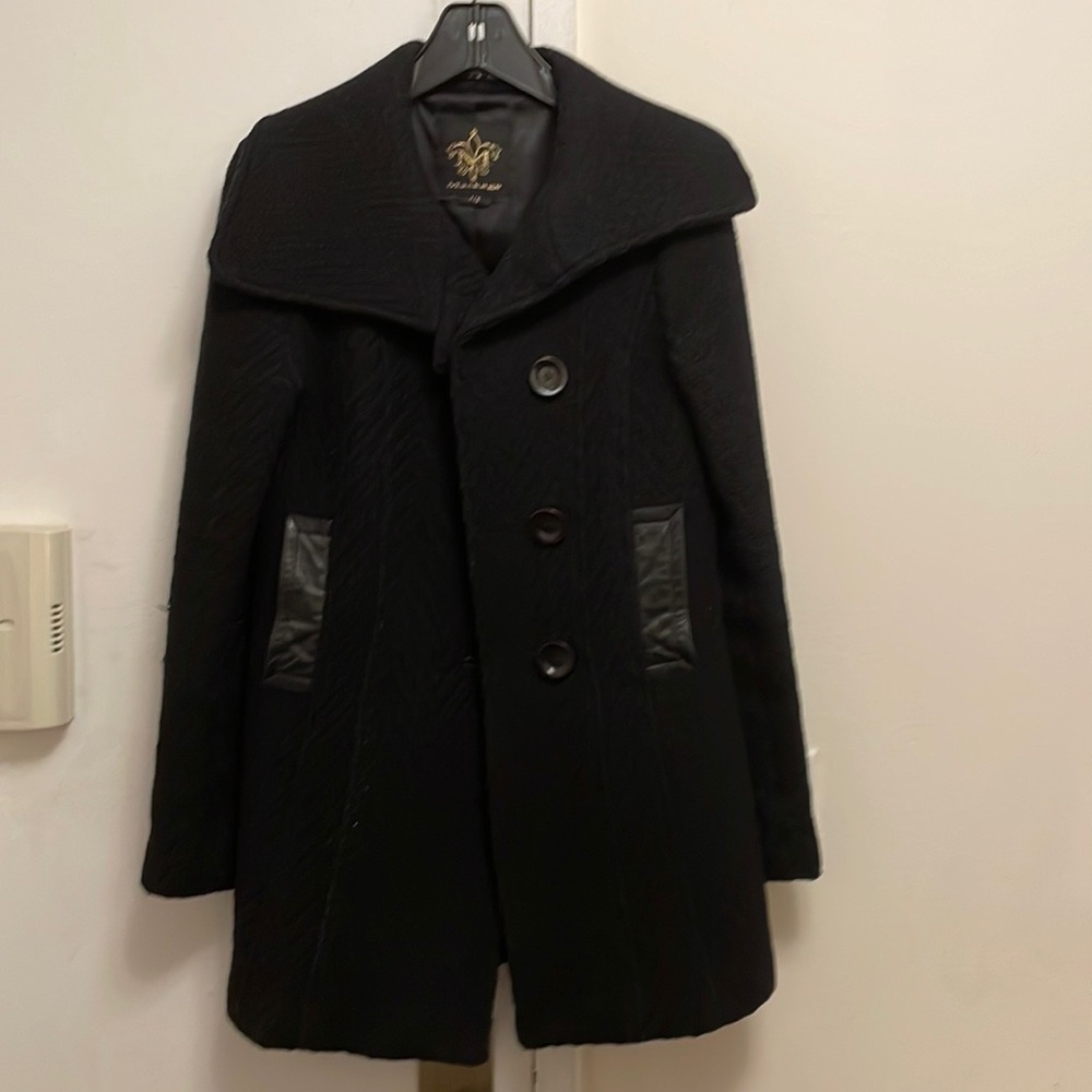 Mackage Used Black Wool Winter Coat with Leather Details size: P/S